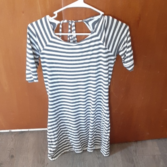 H & M Dress - Picture 4 of 5